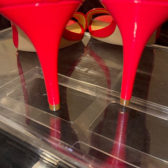 MICHAEL Michael Kors Red Patent Leather Heels with Ankle Strap - Picture 6 of 12